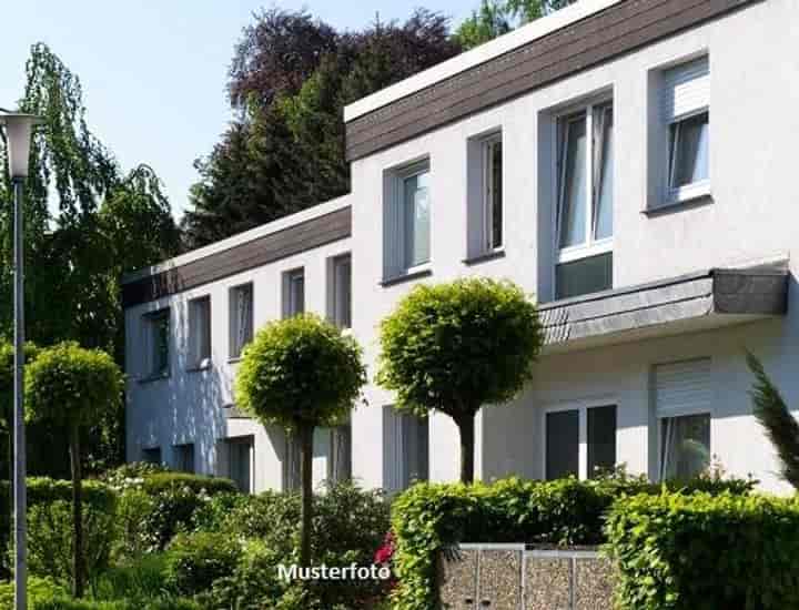 House for sale in Saalfeld, Germany