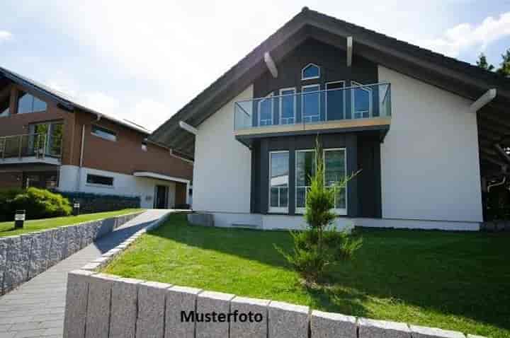 House for sale in Rosrath, Germany