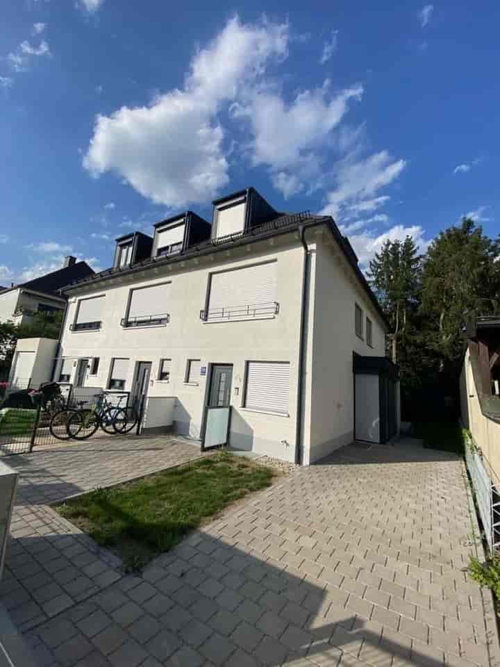 House for rent in 21b                   81379 Munchen                   - Bayern, Germany