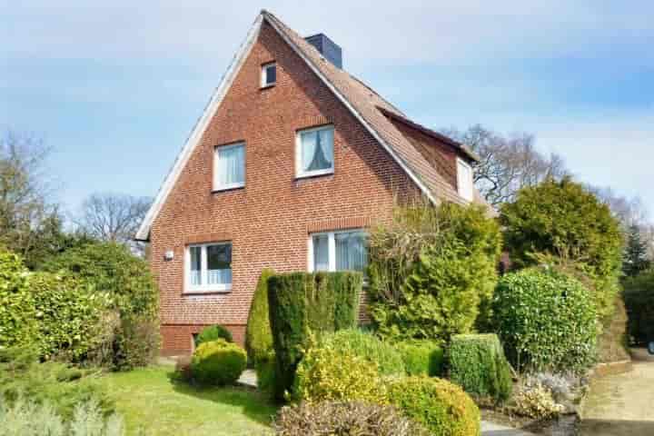 House for sale in Hoisdorf                   - Schleswig-Holstein, Germany