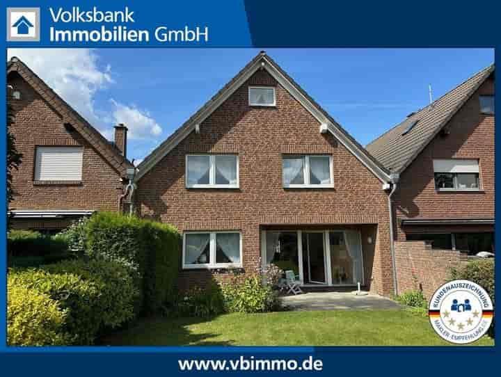 House for sale in Straße 79                  41366 Schwalmtal, Germany