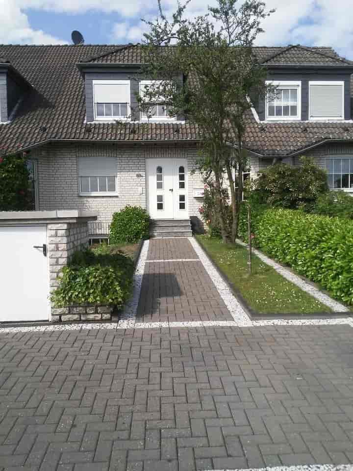 House for sale in Ratingen-Breitscheid                   - Nordrhein-Westfalen, Germany