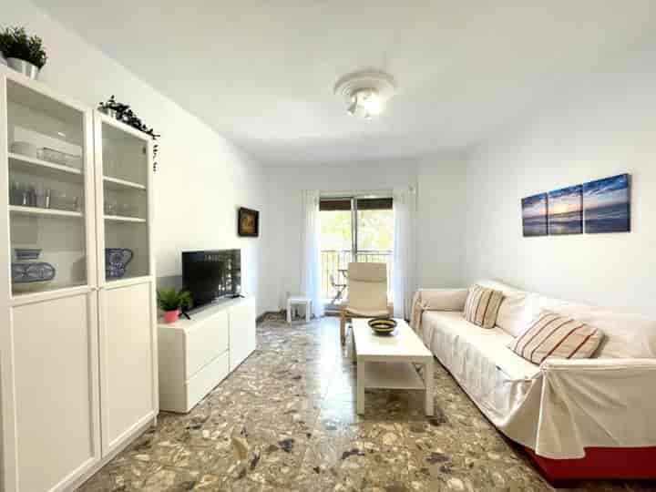 2 bedrooms apartment for rent in Exposicio, Spain