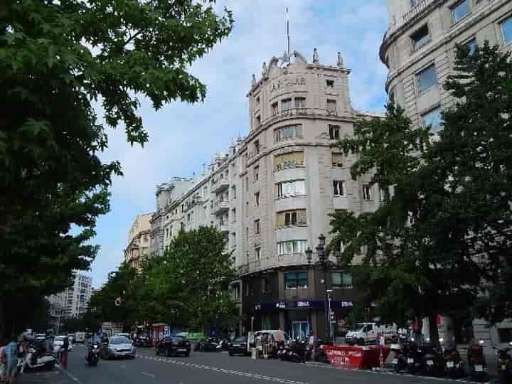 8 bedrooms apartment for sale in Santander, Spain