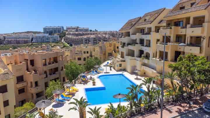 2 bedrooms apartment for sale in La Duquesa, Spain