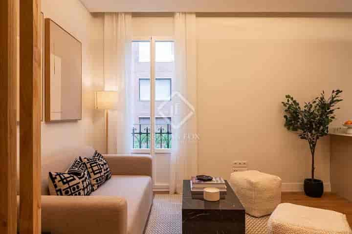 2 bedrooms apartment for rent in Madrid, Spain