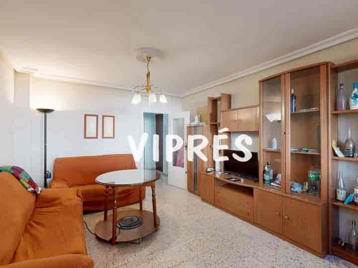 3 bedrooms apartment for sale in Caceres‎, Spain