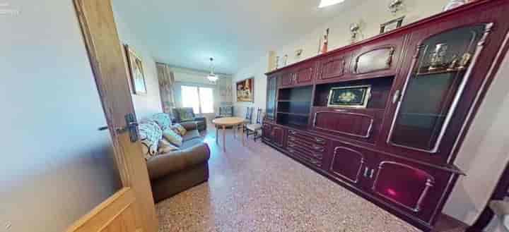 4 bedrooms apartment for rent in Albacete, Spain