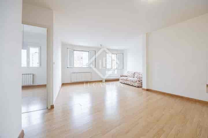 3 bedrooms apartment for sale in Madrid, Spain