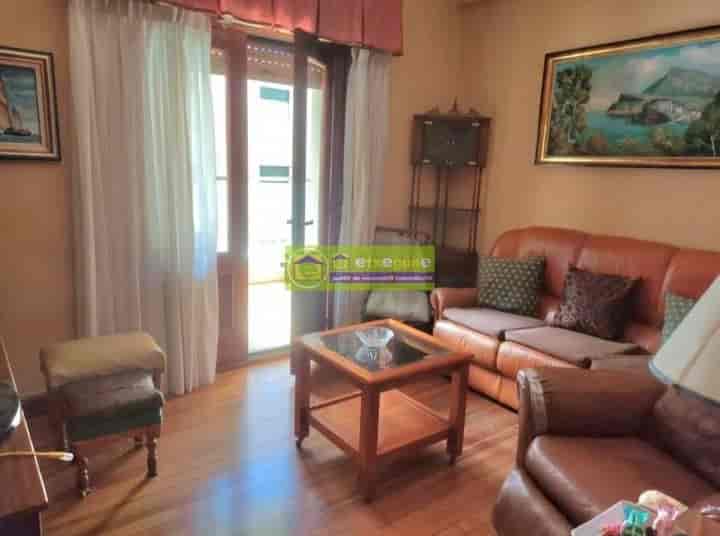 4 bedrooms apartment for sale in Santurtzi, Spain