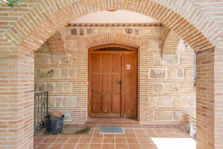 8 bedrooms house for sale in Avila, Spain