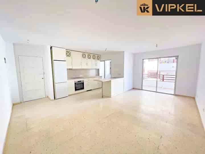 3 bedrooms apartment for sale in San Eugenio Bajo, Spain