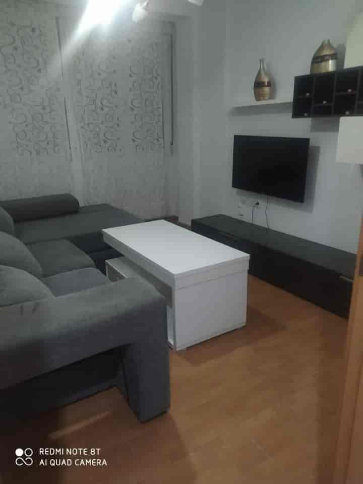 3 bedrooms apartment for rent in Granada, Spain