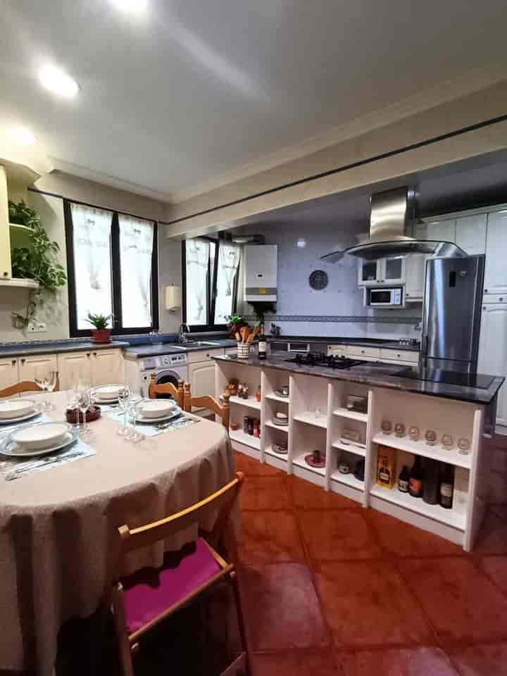 3 bedrooms apartment for sale in Bilbao, Spain