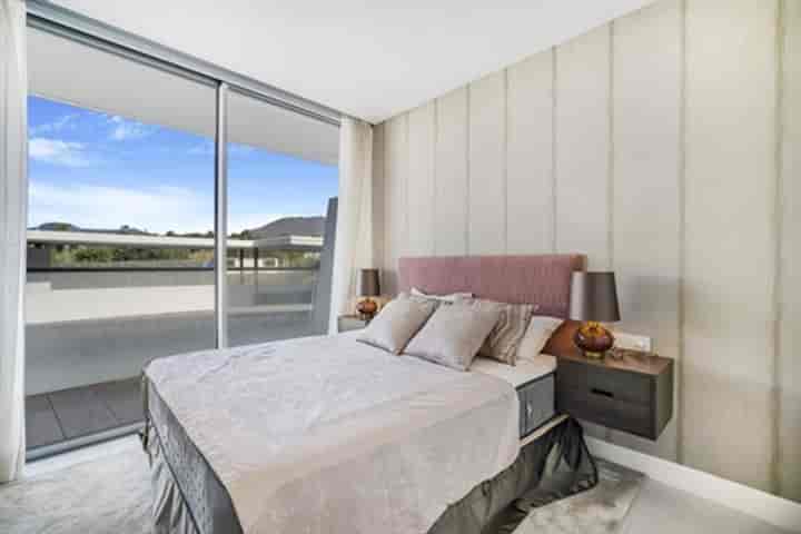 3 bedrooms apartment for sale in Estepona, Spain