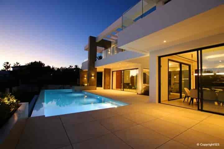 4 bedrooms house for sale in Marbella, Spain