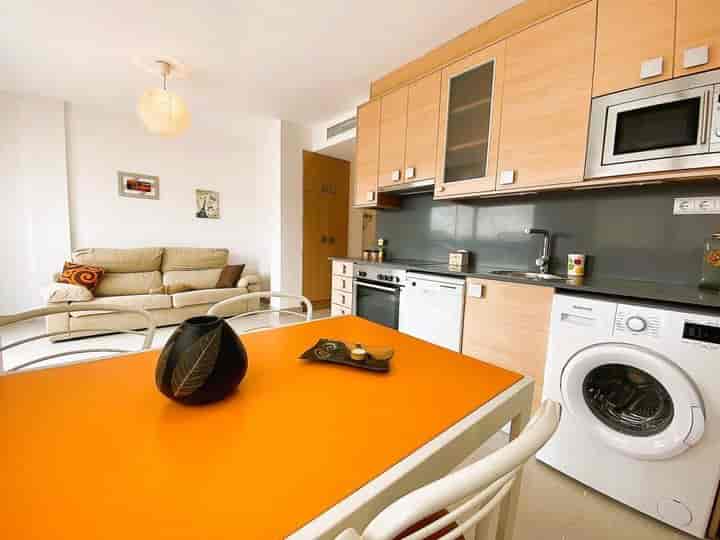 2 bedrooms apartment for rent in Cambrils, Spain