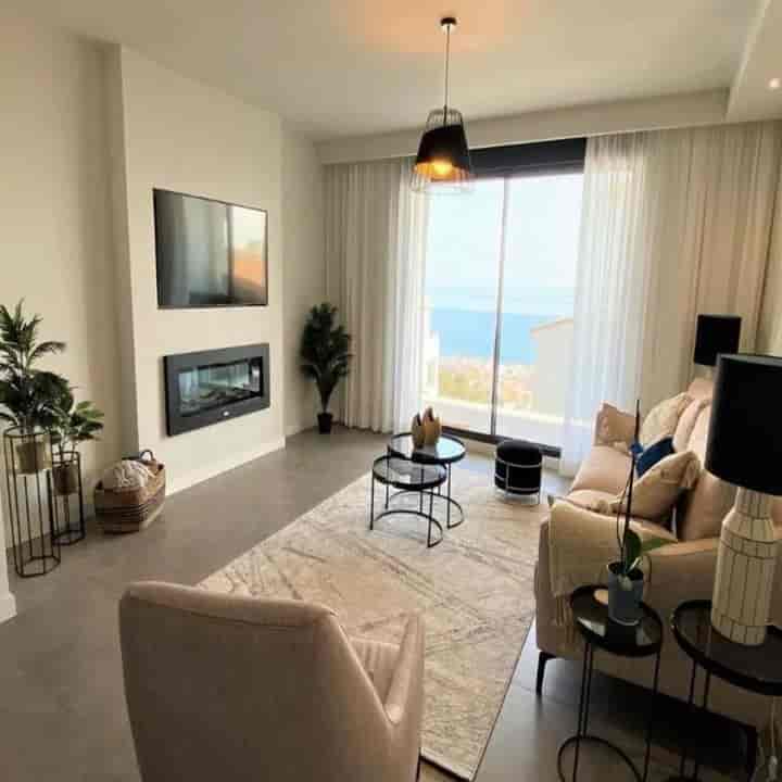 3 bedrooms apartment for sale in Manilva, Spain