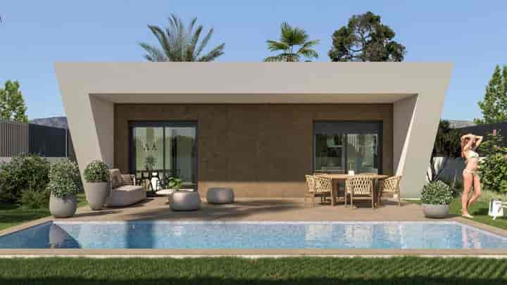 3 bedrooms house for sale in Centro, Spain