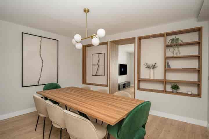 4 bedrooms apartment for sale in Centro, Spain