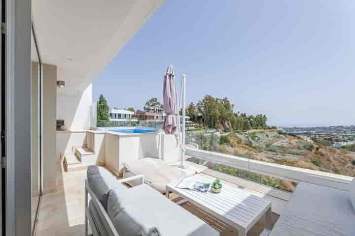 2 bedrooms house for sale in Nueva Andalucia, Spain