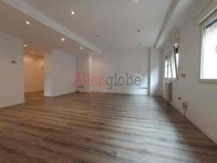 4 bedrooms apartment for sale in Oviedo, Spain