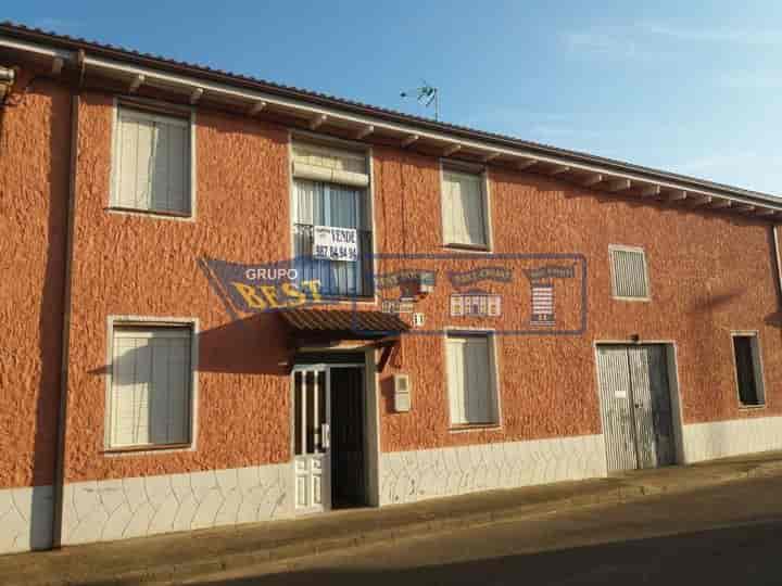 4 bedrooms house for sale in Leon, Spain