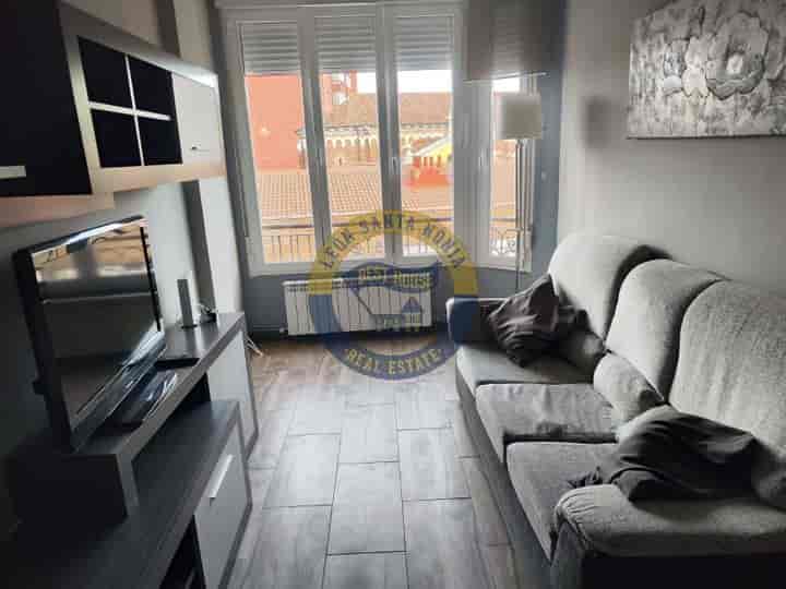 3 bedrooms apartment for sale in Leon, Spain