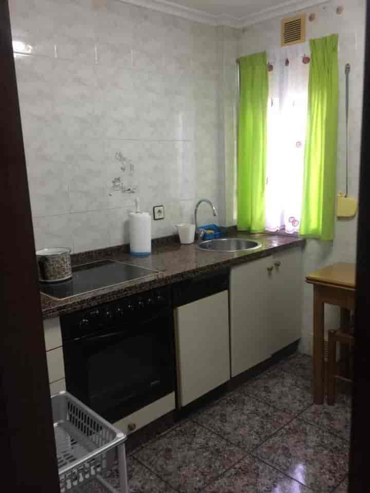 3 bedrooms apartment for rent in Asturias, Spain