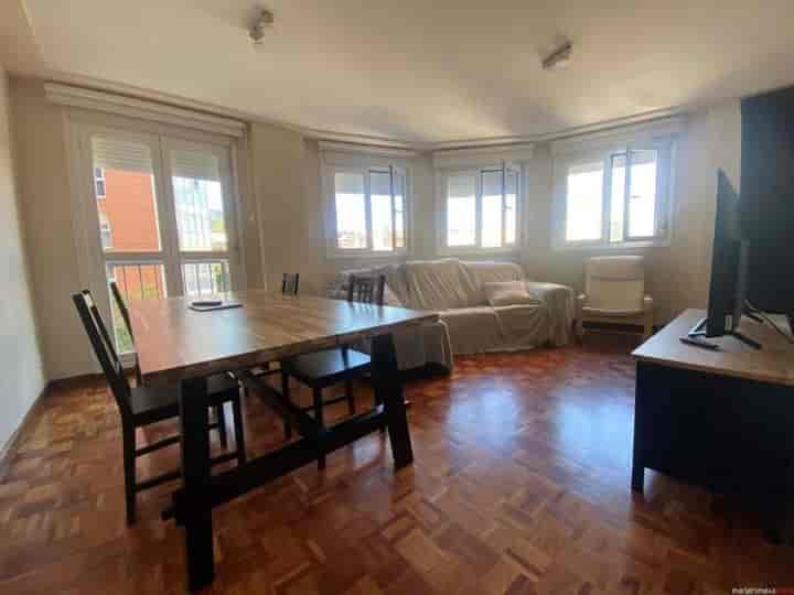 3 bedrooms apartment for rent in Bilbao, Spain