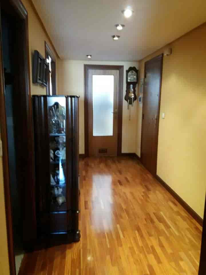 2 bedrooms apartment for sale in Vitoria-Gasteiz, Spain