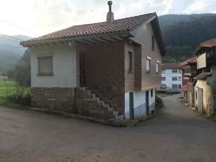 House for sale in Aviles, Spain