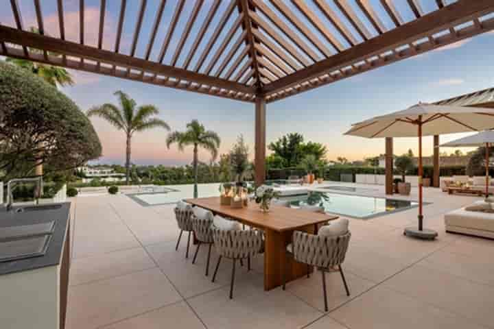 6 bedrooms house for sale in Marbella, Spain