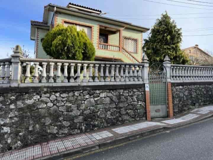 6 bedrooms house for sale in Camargo, Spain