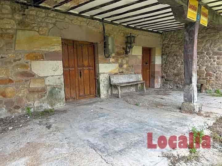 3 bedrooms house for sale in Torrelavega, Spain