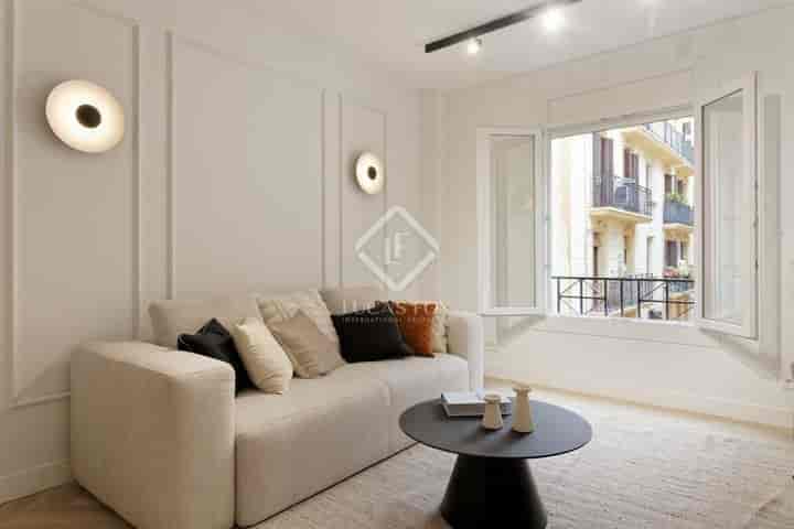 2 bedrooms apartment for rent in Barcelona, Spain