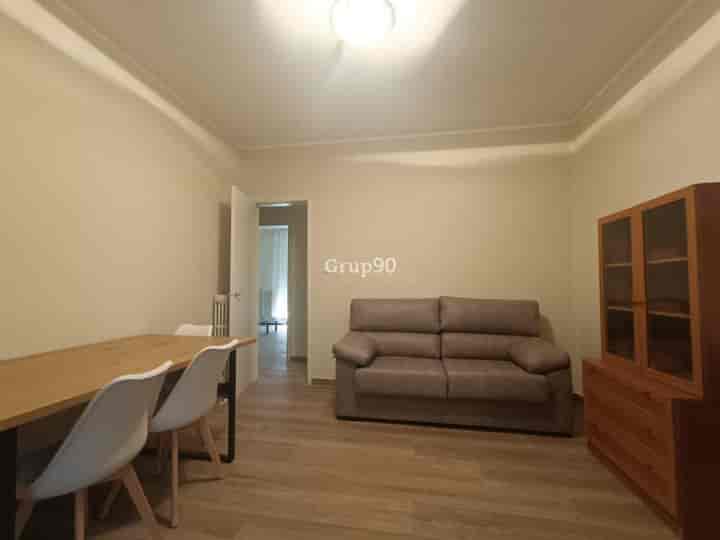 4 bedrooms apartment for rent in Lleida, Spain