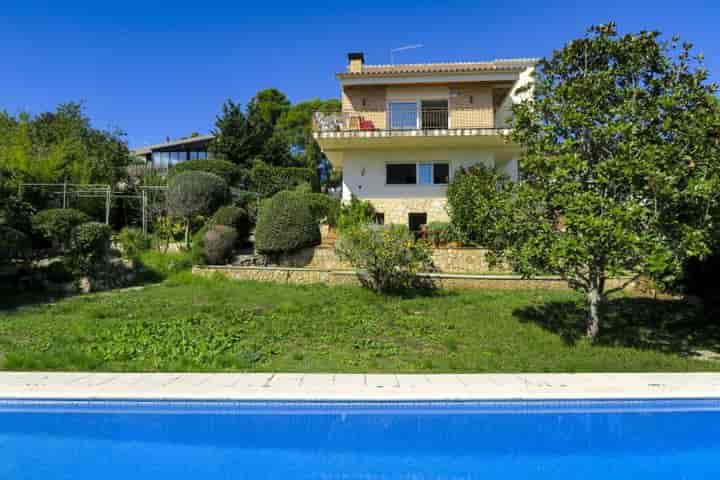 6 bedrooms house for sale in Bajo Llobregat, Spain