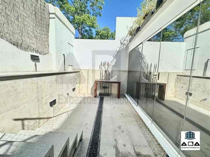 5 bedrooms house for sale in Madrid, Spain