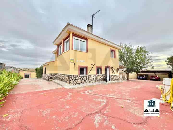 12 bedrooms house for sale in Cuenca, Spain