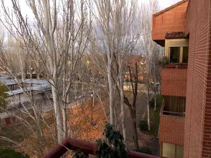 4 bedrooms apartment for sale in Tres Cantos, Spain