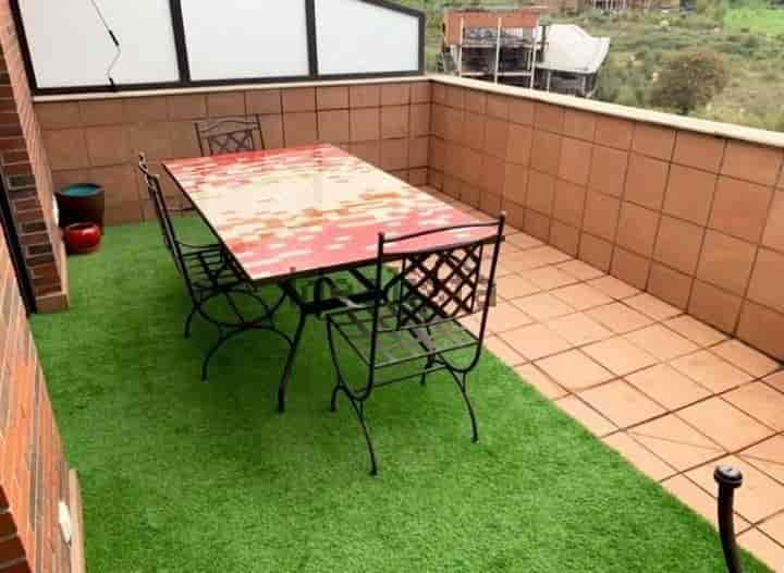 3 bedrooms apartment for rent in Oviedo, Spain