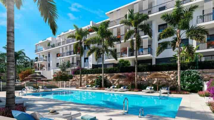 2 bedrooms apartment for sale in Estepona, Spain