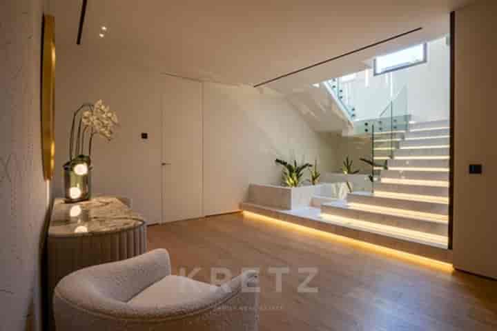 5 bedrooms house for sale in Marbella, Spain