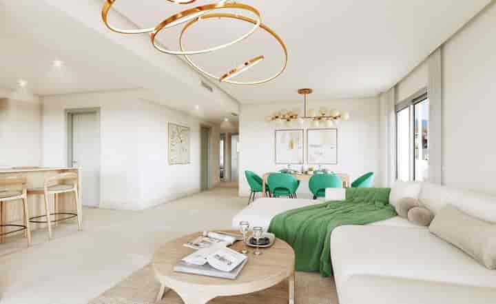 2 bedrooms apartment for sale in Benahavis, Spain