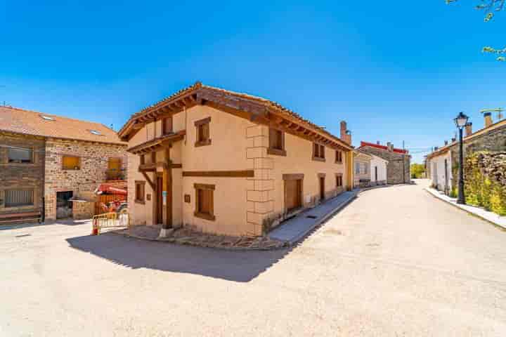 2 bedrooms house for sale in Madrid, Spain