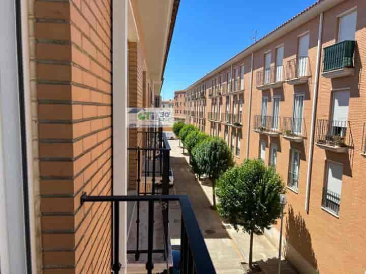 Apartment for sale in Zaragoza, Spain