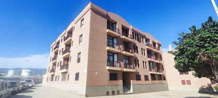 2 bedrooms apartment for rent in Telde, Spain