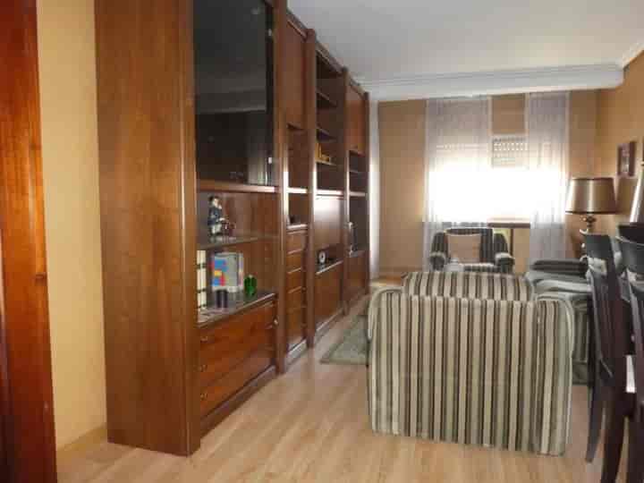 4 bedrooms apartment for sale in Tudela, Spain