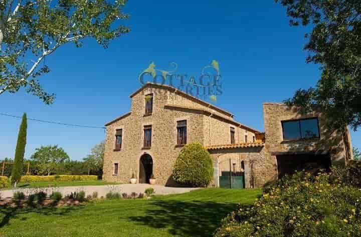 8 bedrooms house for sale in Bajo Ampurdan, Spain